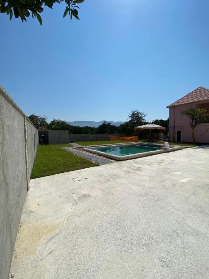 Villa Jakos Paradise Μπατούμι Εξωτερικό φωτογραφία