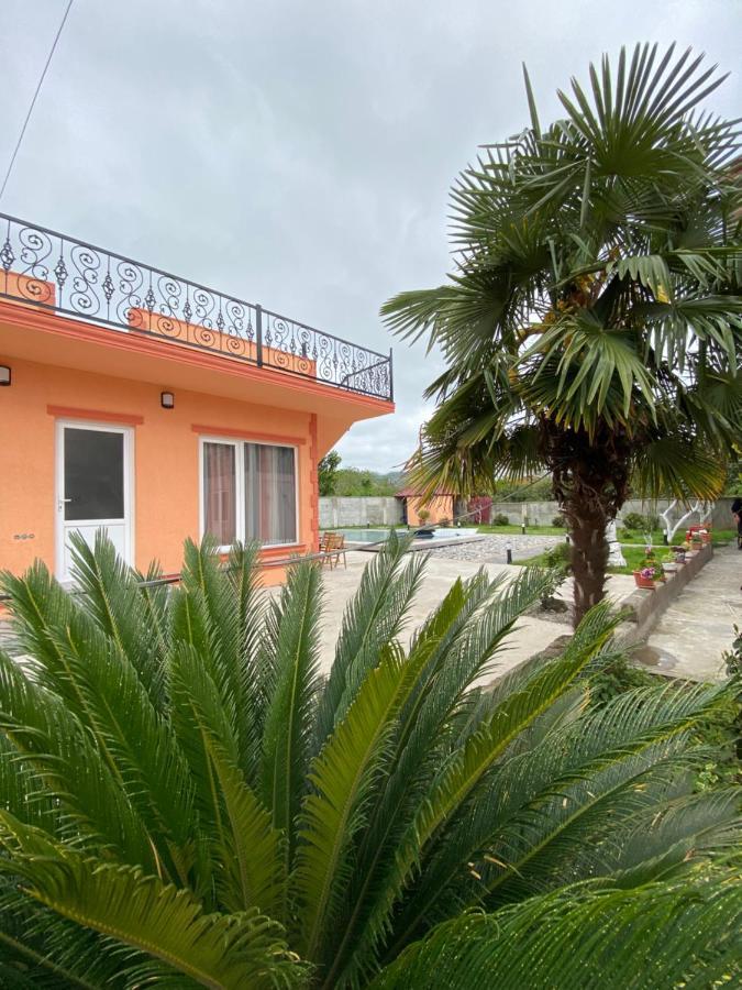 Villa Jakos Paradise Μπατούμι Εξωτερικό φωτογραφία