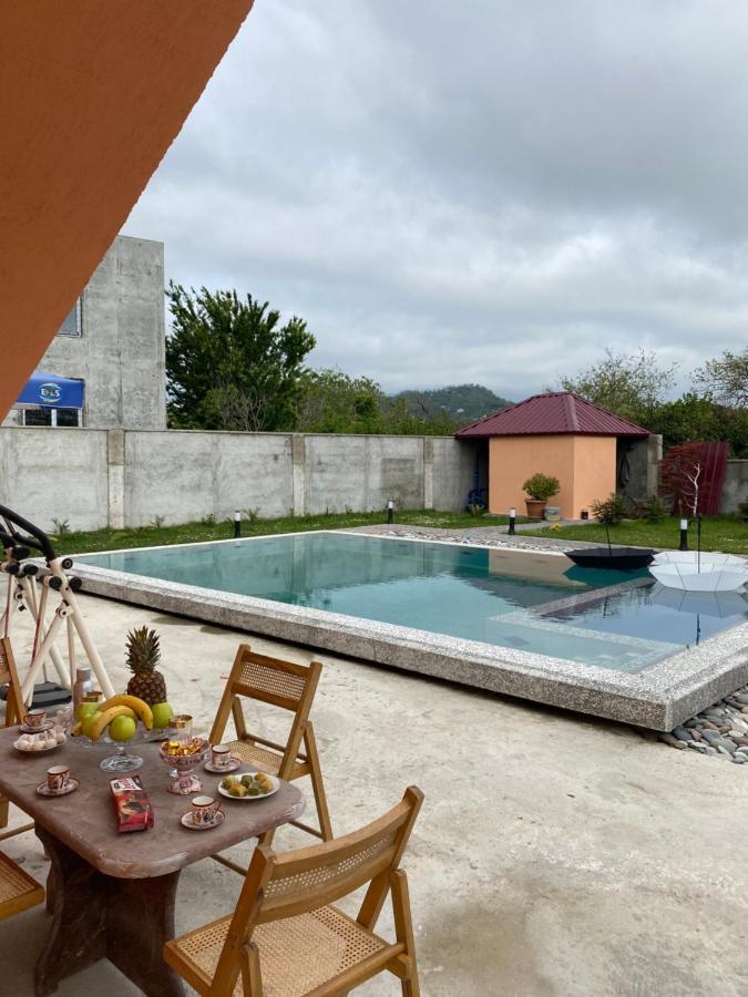 Villa Jakos Paradise Μπατούμι Εξωτερικό φωτογραφία