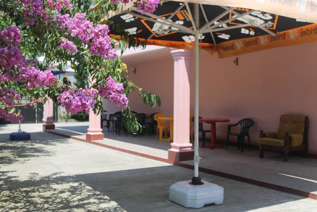 Villa Jakos Paradise Μπατούμι Εξωτερικό φωτογραφία