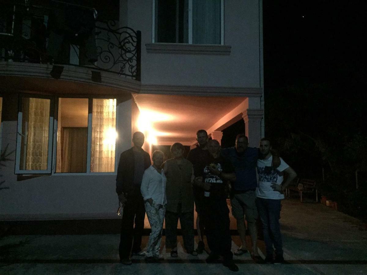 Villa Jakos Paradise Μπατούμι Εξωτερικό φωτογραφία